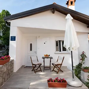  Apartment Kuca Za Odmor Nall Kroatien